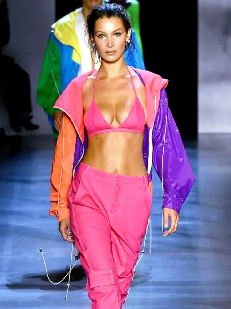 Bella Hadid 8.5 x 11 Candid Color Photograph Art Print Photo Collectibles:Photographic Images:Photographs Style Your Walls